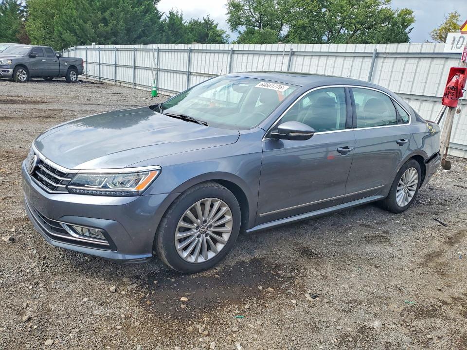 2017 Volkswagen Passat მანქანა იყიდება აუქციონზე, vin: 1VWBT7A35HC022438, აუქციონის ნომერი: 64601776