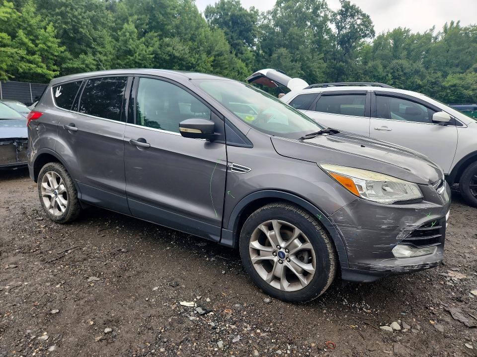 63552706 :رقم المزاد ، 1FMCU9HX8DUB44039 vin ، 2013 Ford Escape مزاد بيع