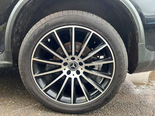 63896096 :رقم المزاد ، W1N0J8EB8NG035236 vin ، 2022 Mercedes-benz Glc Coupe مزاد بيع