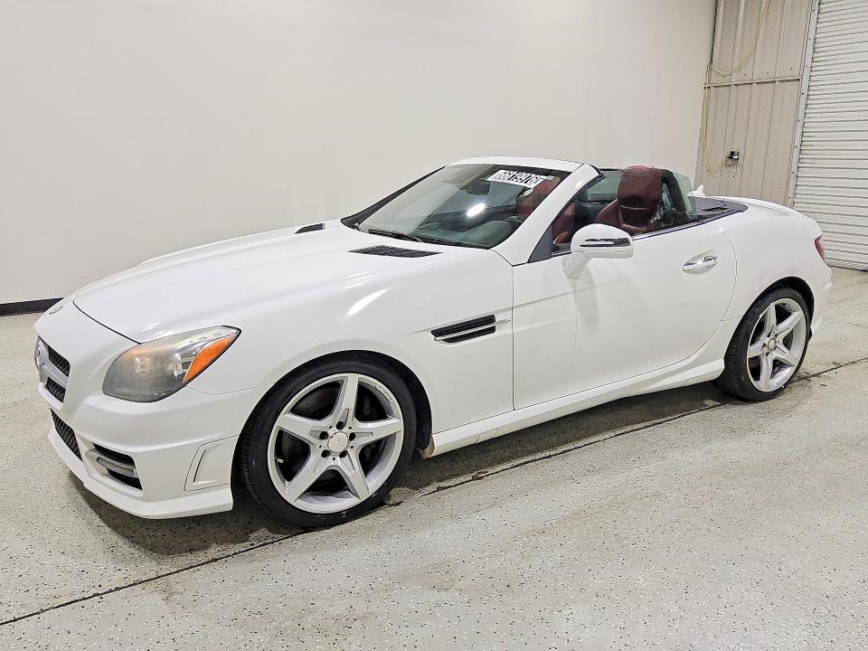 2016 Mercedes-benz Slk მანქანა იყიდება აუქციონზე, vin: WDDPK3JA3GF117487, აუქციონის ნომერი: 66819976