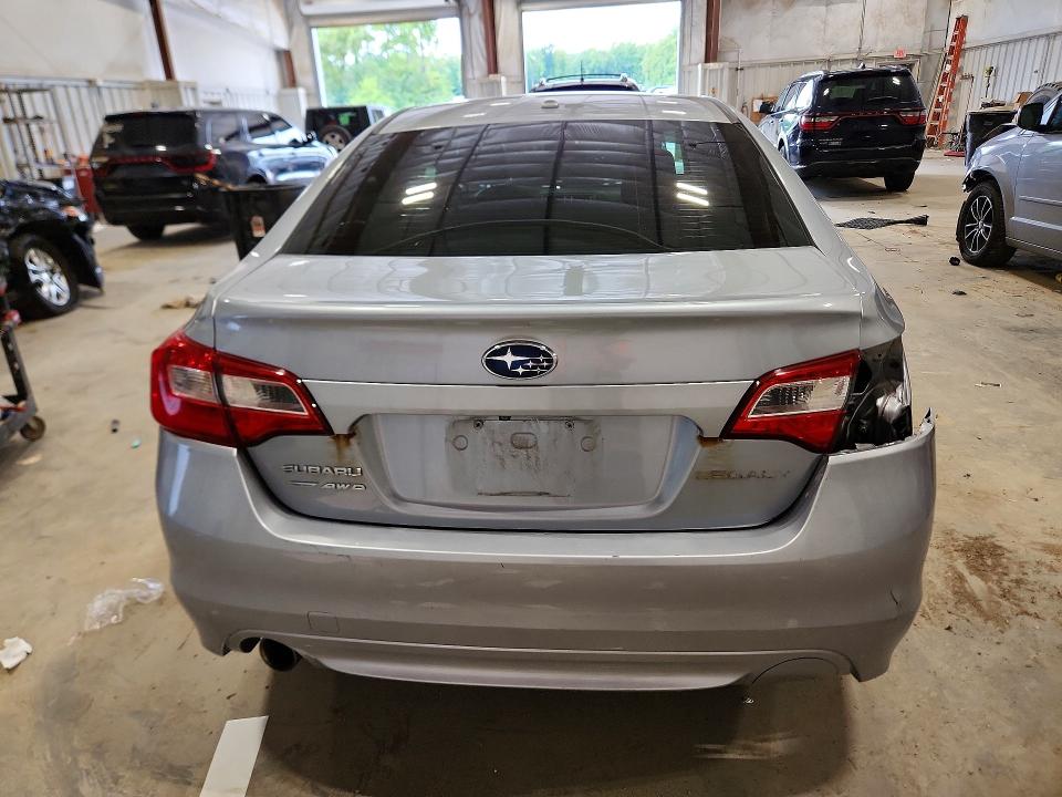 65394696 :رقم المزاد ، 4S3BNBF60F3023223 vin ، 2015 Subaru Legacy مزاد بيع