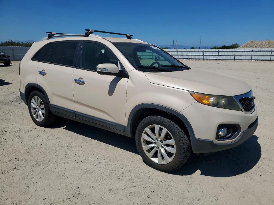2011 Kia Sorento მანქანა იყიდება აუქციონზე, vin: 5XYKU3A15BG075859, აუქციონის ნომერი: 62635236