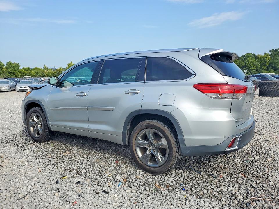 Продажа на аукционе авто 2018 Toyota Highlander, vin: 5TDYZRFH6JS242915, номер лота: 64405306