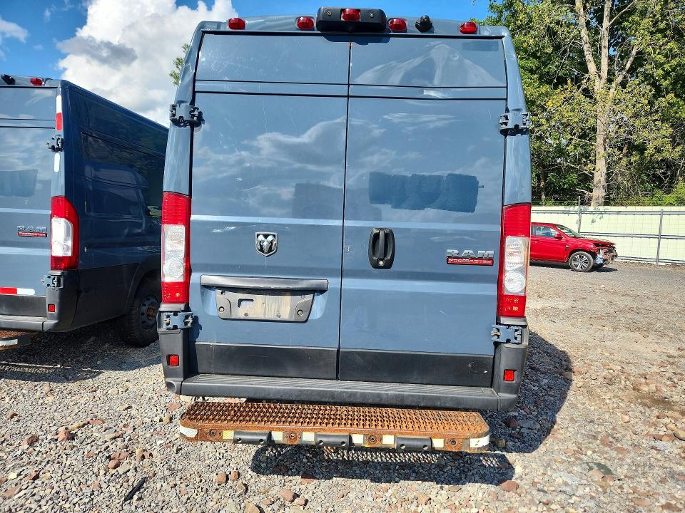 63449946 :رقم المزاد ، 3C6MRVJG1ME536136 vin ، 2021 Ram Promaster 3500 مزاد بيع
