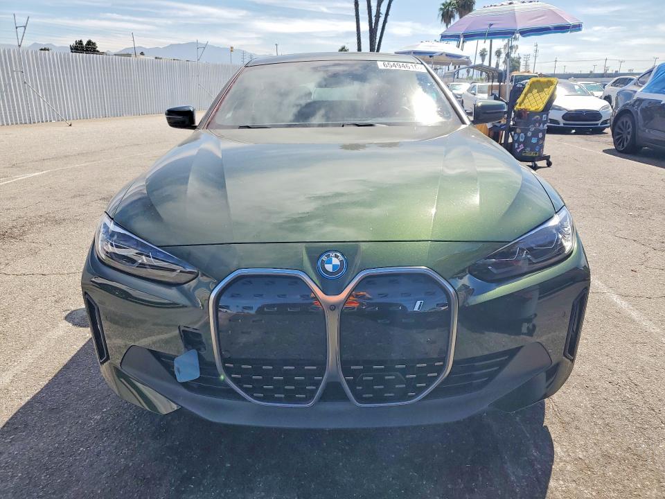 65494616 :رقم المزاد ، WBY73AW08RFS90869 vin ، 2024 Bmw I4 مزاد بيع
