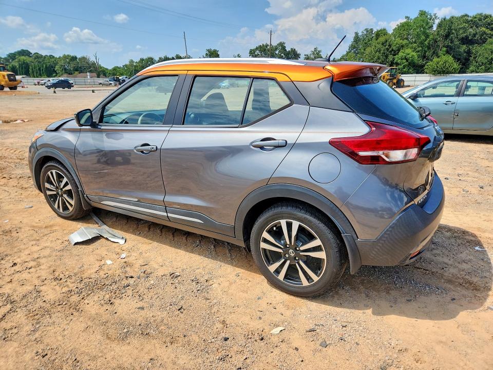 65436096 :رقم المزاد ، 3N1CP5CU1KL565886 vin ، 2019 Nissan Kicks مزاد بيع