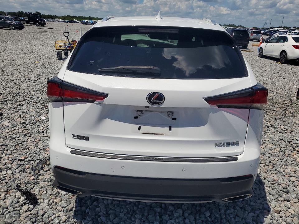 2018 Lexus Nx 300 მანქანა იყიდება აუქციონზე, vin: JTJYARBZ6J2110425, აუქციონის ნომერი: 64413676