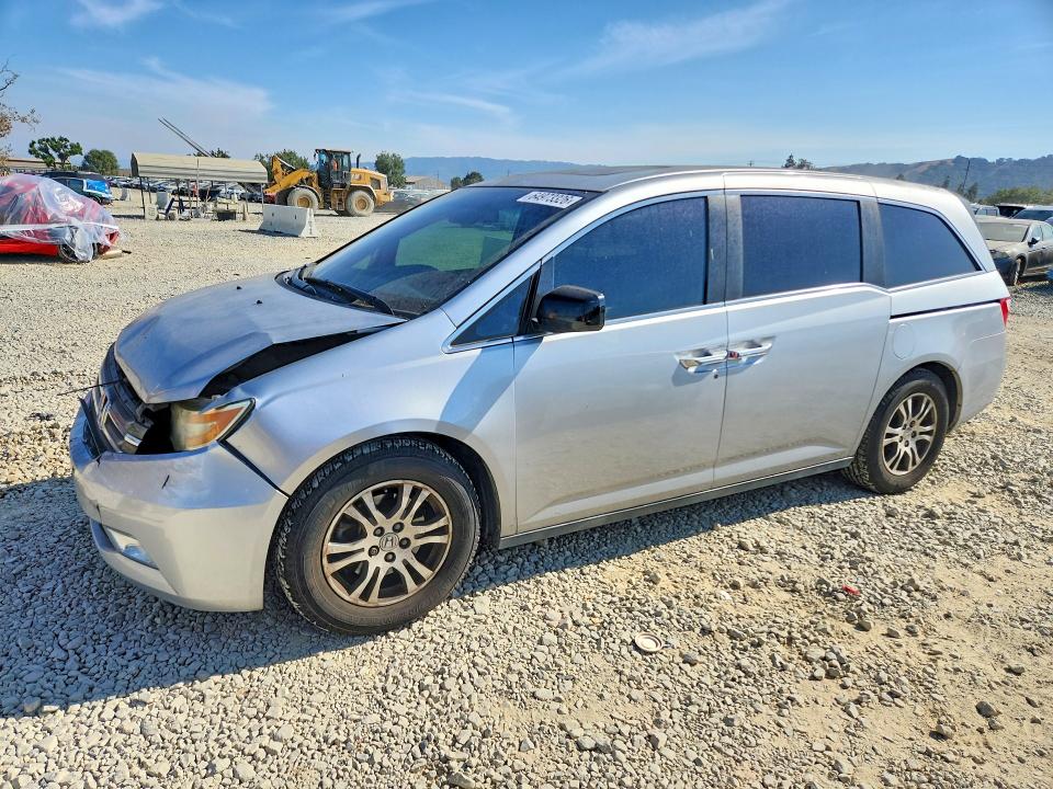 64973326 :رقم المزاد ، 5FNRL5H62CB130484 vin ، 2012 Honda Odyssey مزاد بيع