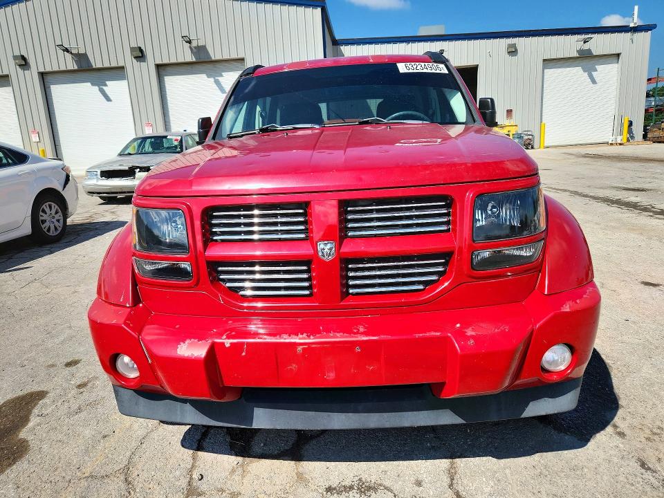 63234906 :رقم المزاد ، 1D4PU4GK5BW568300 vin ، 2011 Dodge Nitro مزاد بيع
