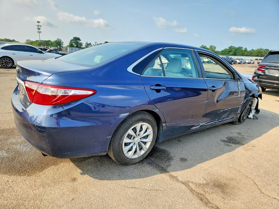 Продаж на аукціоні авто 2015 Toyota Camry, vin: 4T4BF1FK8FR490759, номер лоту: 64893896