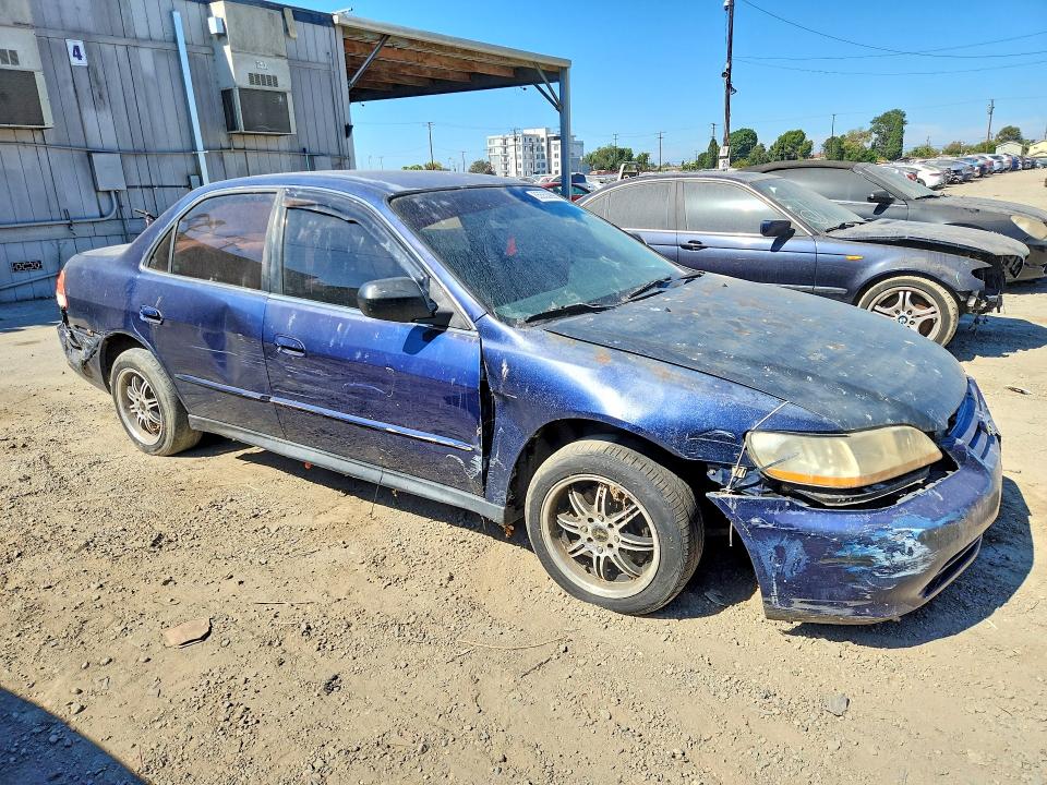 Продажа на аукционе авто 2002 Honda Accord, vin: 1HGCF866X2A107125, номер лота: 65553996