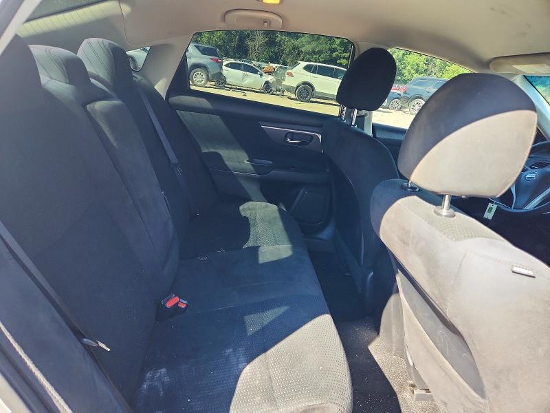 2015 Nissan Altima მანქანა იყიდება აუქციონზე, vin: 1N4AL3AP2FN335240, აუქციონის ნომერი: 64375926