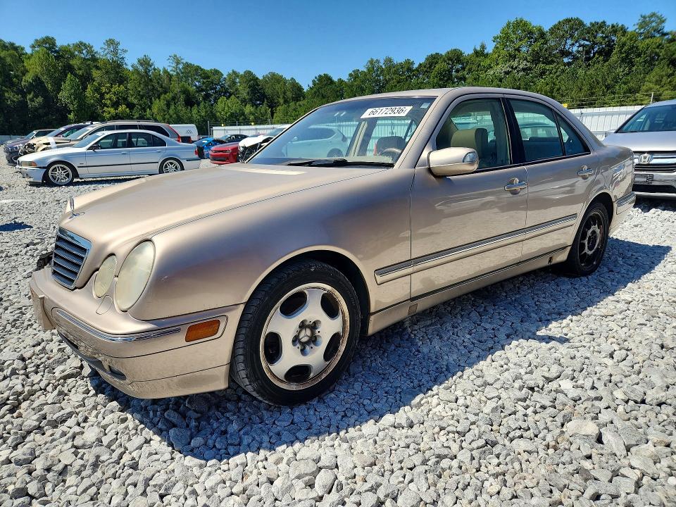 66172936 :رقم المزاد ، WDBJF70J11B293285 vin ، 2001 Mercedes-benz E مزاد بيع