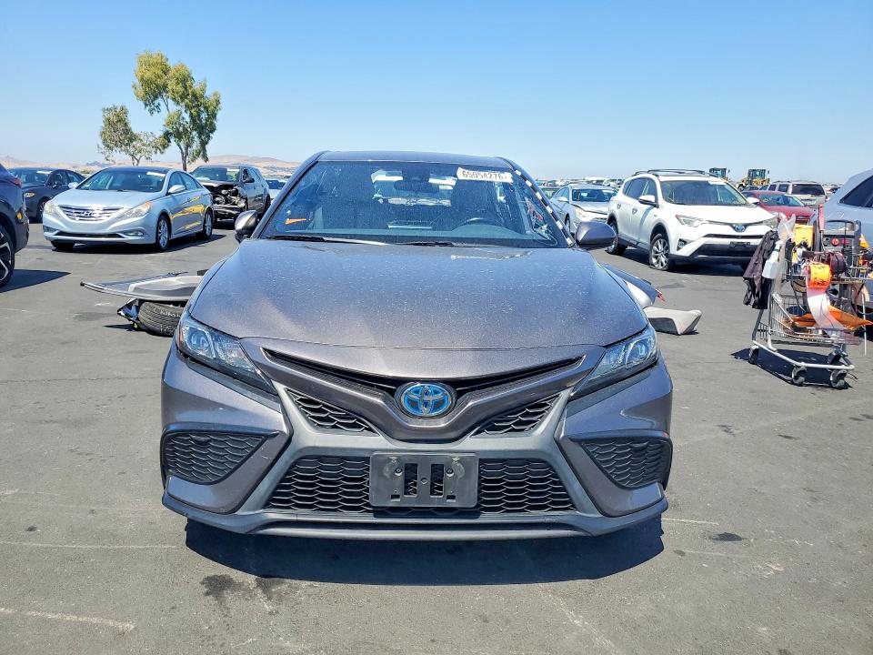 2021 Toyota Camry მანქანა იყიდება აუქციონზე, vin: 4T1G31AK3MU561072, აუქციონის ნომერი: 65054276