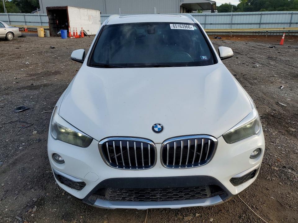 65163966 :رقم المزاد ، WBXHT3C34J5F90974 vin ، 2018 Bmw X1 مزاد بيع
