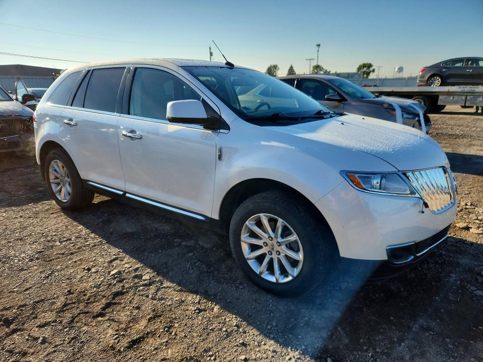 Продажа на аукционе авто 2011 Lincoln Mkx, vin: 2LMDJ6JK3BBJ05490, номер лота: 66958726
