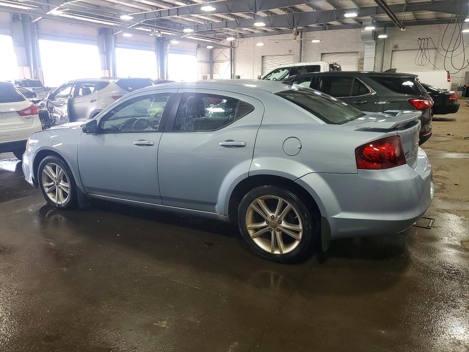 64769836 :رقم المزاد ، 1C3CDZAG2DN588398 vin ، 2013 Dodge Avenger مزاد بيع