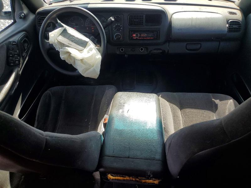 2000 Dodge Dakota მანქანა იყიდება აუქციონზე, vin: 1B7GL2AX7YS634807, აუქციონის ნომერი: 64269636