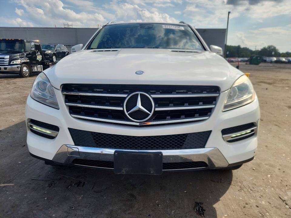 67311256 :رقم المزاد ، 4JGDA5HB0FA440977 vin ، 2015 Mercedes-benz Ml مزاد بيع