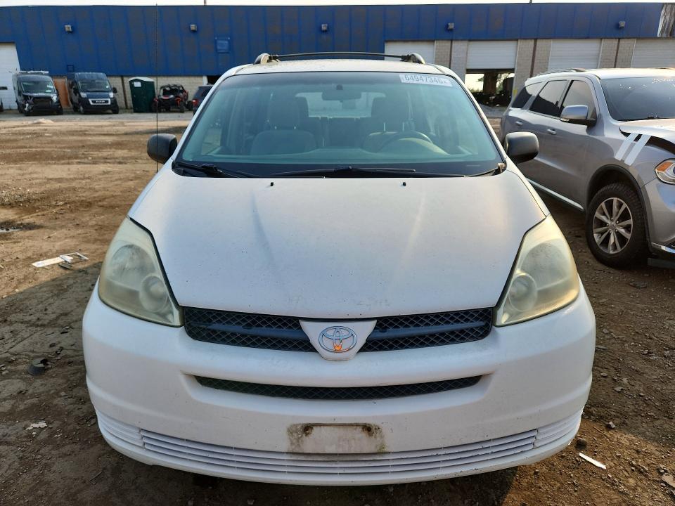 2004 Toyota Sienna მანქანა იყიდება აუქციონზე, vin: 5TDZA23C34S025483, აუქციონის ნომერი: 64947346