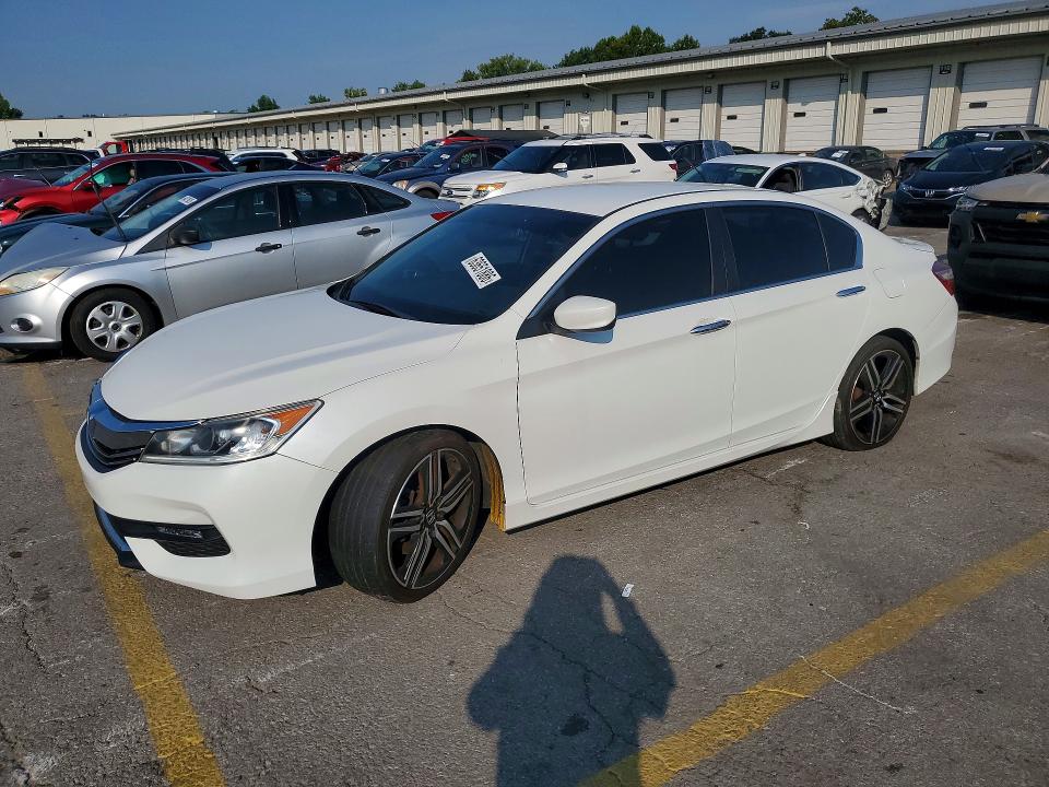 Aukcja sprzedaży 2017 Honda Accord, vin: 1HGCR2F10HA053030, numer aukcji: 63651886