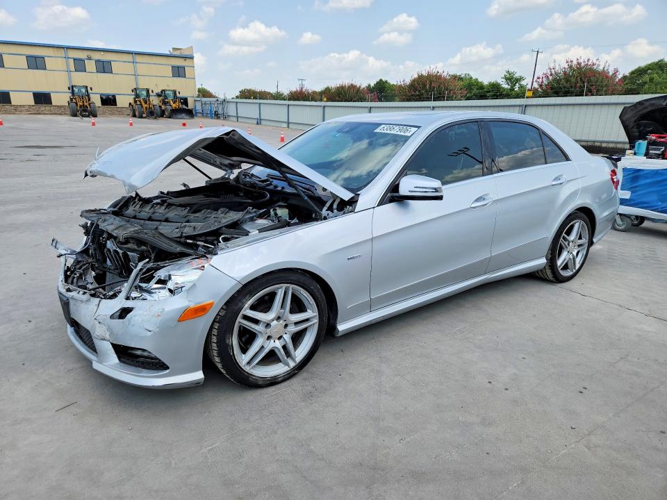 2012 Mercedes-benz E მანქანა იყიდება აუქციონზე, vin: WDDHF5KB6CA587922, აუქციონის ნომერი: 63867906