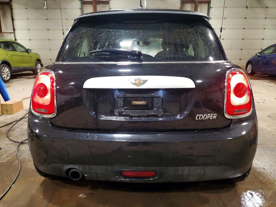 Продажа на аукционе авто 2015 Mini Cooper, vin: WMWXM5C55F3A60547, номер лота: 63857696