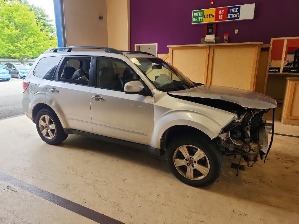 65454186 :رقم المزاد ، JF2SH636X9H725559 vin ، 2009 Subaru Forester مزاد بيع