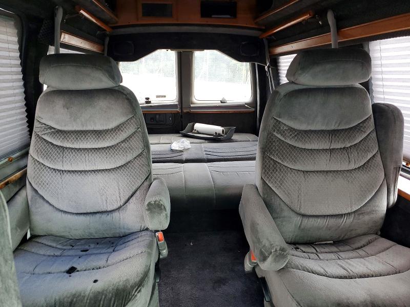 2000 Chevrolet Express G1500 მანქანა იყიდება აუქციონზე, vin: 1GBFG15RXY1193819, აუქციონის ნომერი: 63735126