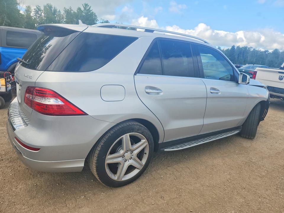 Продажа на аукционе авто 2015 Mercedes-benz Ml, vin: 4JGDA2EB3FA558525, номер лота: 64827366