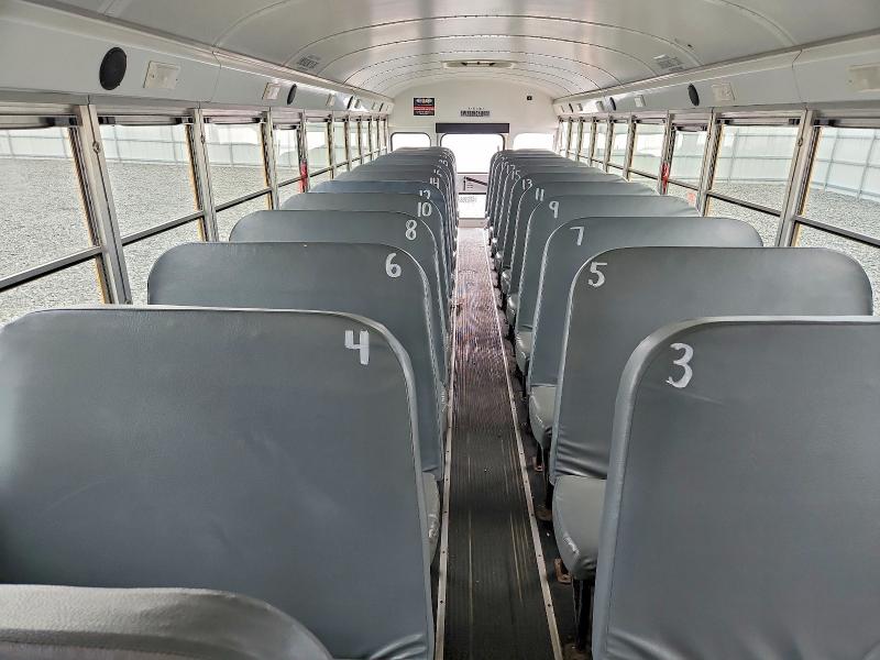 Продажа на аукционе авто 2015 Blub School Bus, vin: 1BAKGCPA4FF311306, номер лота: 63520386