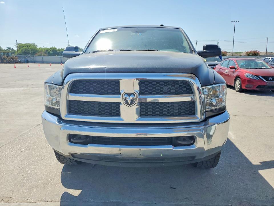 2017 Ram 2500 მანქანა იყიდება აუქციონზე, vin: 3C6UR5HLXHG744965, აუქციონის ნომერი: 63227996