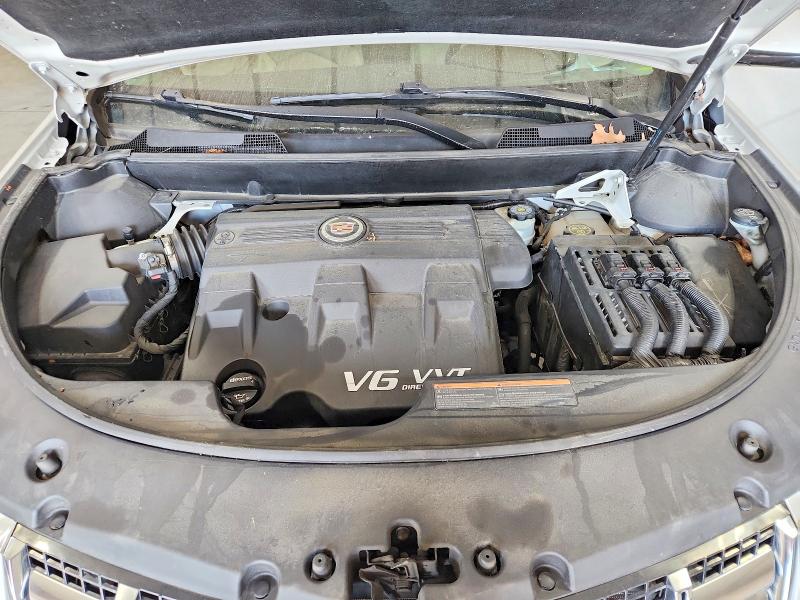 65120526 :رقم المزاد ، 3GYFNGE31FS530352 vin ، 2015 Cadillac Srx مزاد بيع