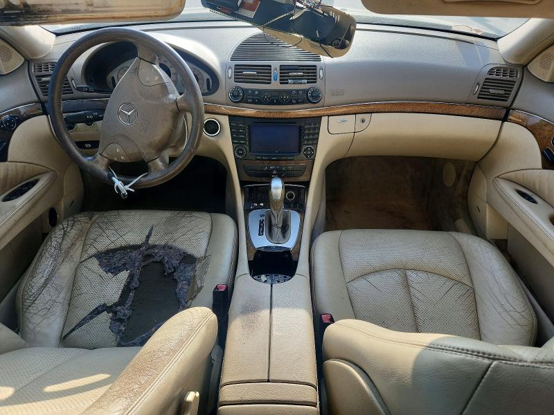 2004 Mercedes-benz E მანქანა იყიდება აუქციონზე, vin: WDBUF65J04A520122, აუქციონის ნომერი: 64079636