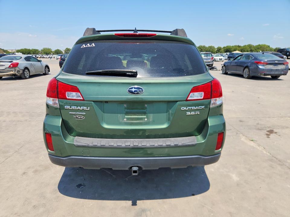 2014 Subaru Outback მანქანა იყიდება აუქციონზე, vin: 4S4BRDMC1E2266483, აუქციონის ნომერი: 61882166