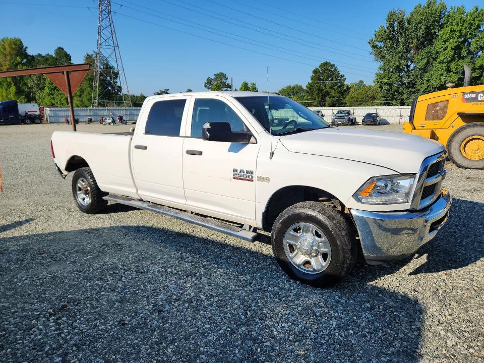 66237696 :رقم المزاد ، 3C6TR5H27FG588321 vin ، 2015 Ram 2500 مزاد بيع