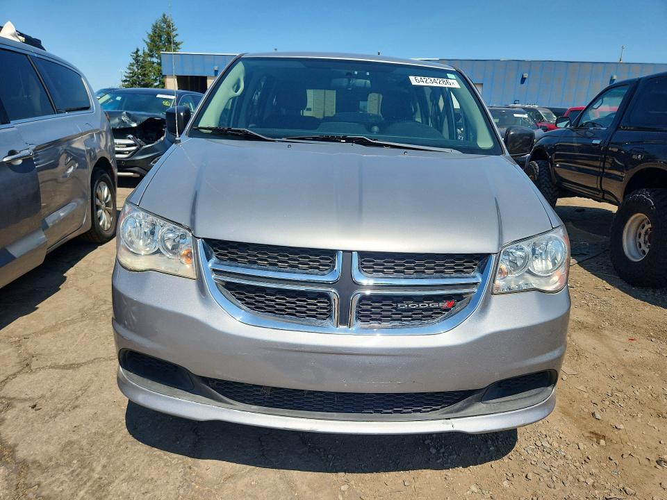 64234286 :رقم المزاد ، 2C4RDGBG3GR185062 vin ، 2016 Dodge Grand Caravan مزاد بيع