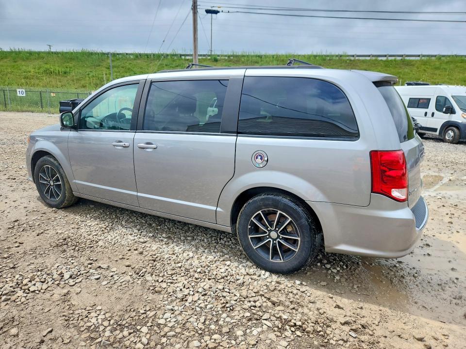 65651526 :رقم المزاد ، 2C4RDGEG1JR238991 vin ، 2018 Dodge Grand Caravan مزاد بيع