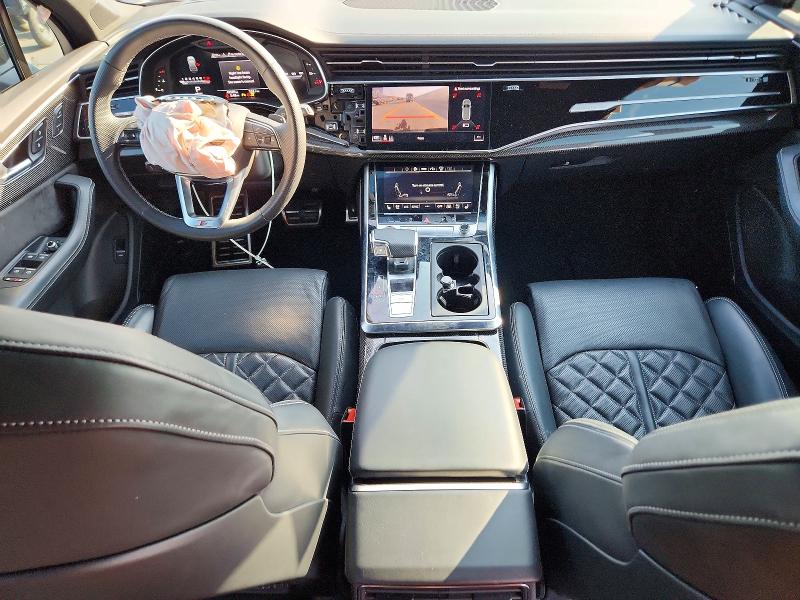 64106256 :رقم المزاد ، WA1VWBF73ND021097 vin ، 2022 Audi Sq7 مزاد بيع