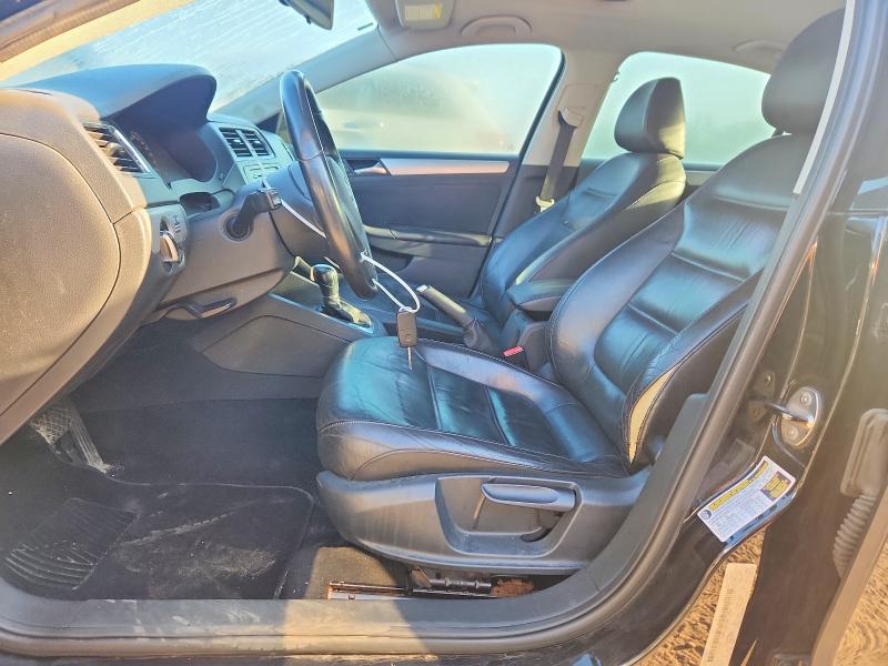 64564446 :رقم المزاد ، 3VWLL7AJ9BM108294 vin ، 2011 Volkswagen Jetta مزاد بيع