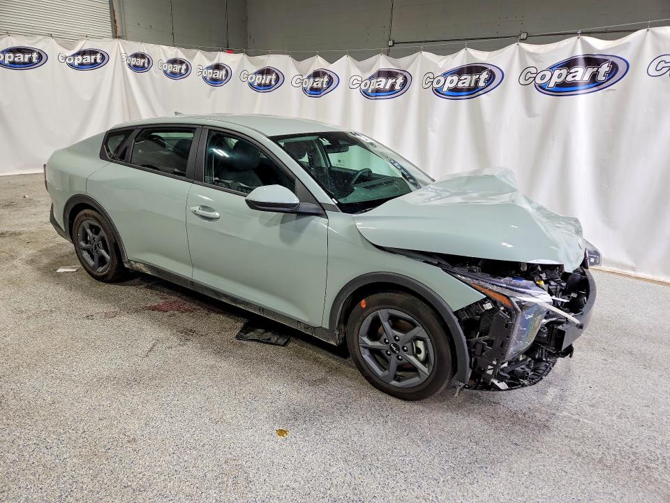 Продажа на аукционе авто 2026 Kia K4, vin: 3KPFT4DE9TE248385, номер лота: 64410686