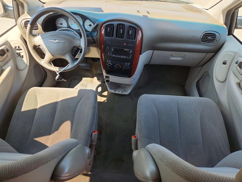 64396376 :رقم المزاد ، 1C4GP45R15B288034 vin ، 2005 Chrysler Town & Country مزاد بيع