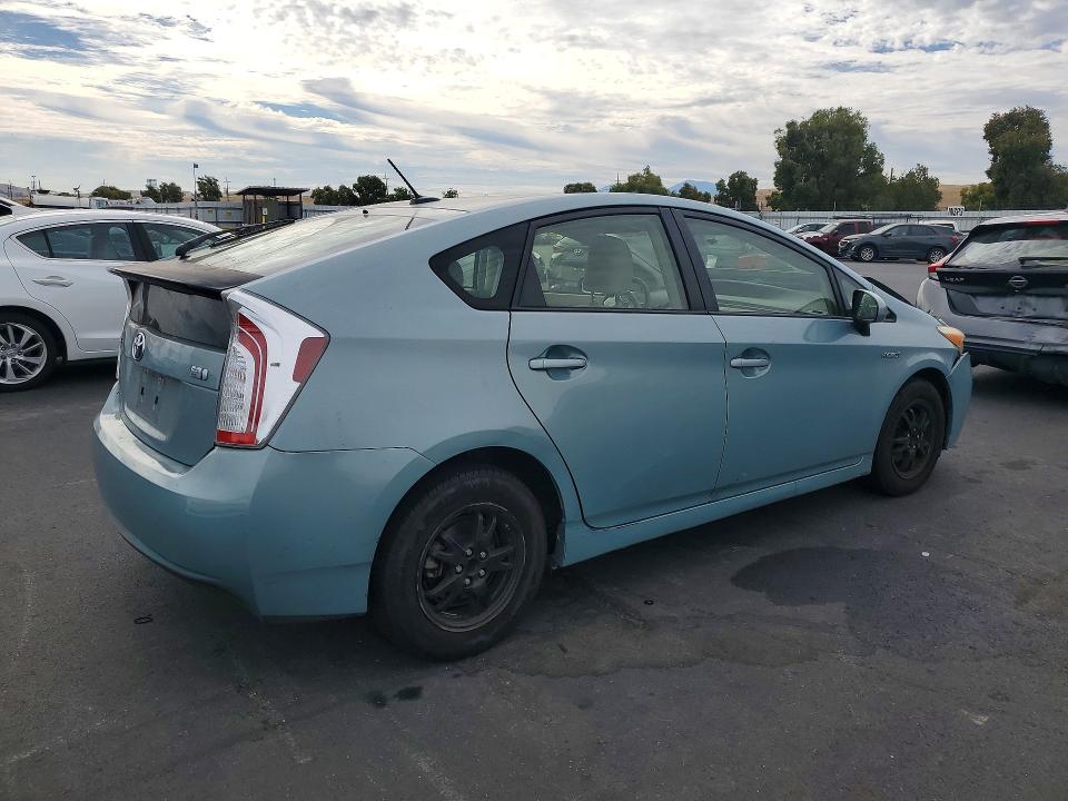 Продажа на аукционе авто 2012 Toyota Prius, vin: JTDKN3DU8C1571310, номер лота: 65540126