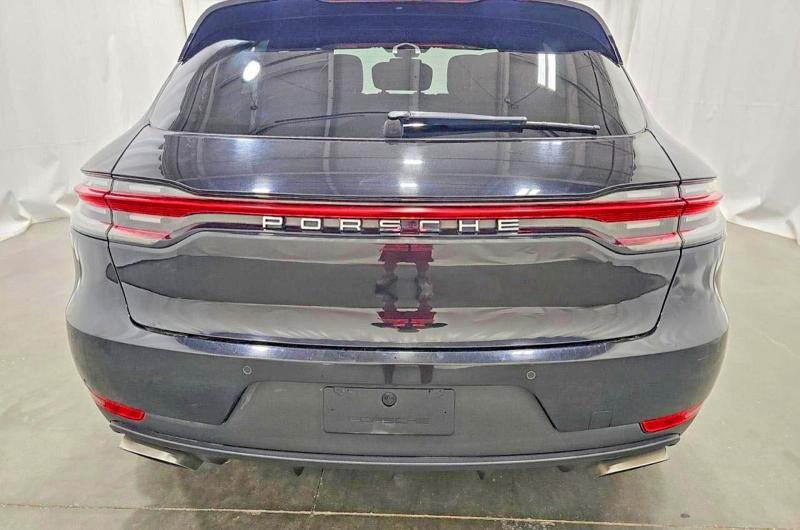 65218006 :رقم المزاد ، WP1AA2A57MLB08979 vin ، 2021 Porsche Macan مزاد بيع