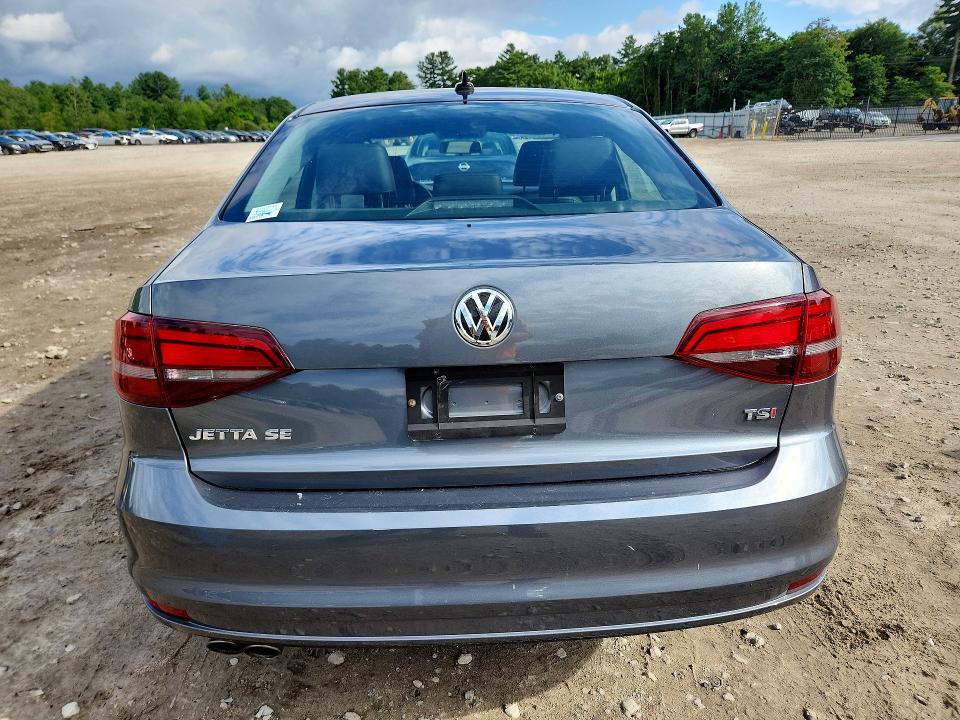 63098716 :رقم المزاد ، 3VWDB7AJ0HM315818 vin ، 2017 Volkswagen Jetta مزاد بيع