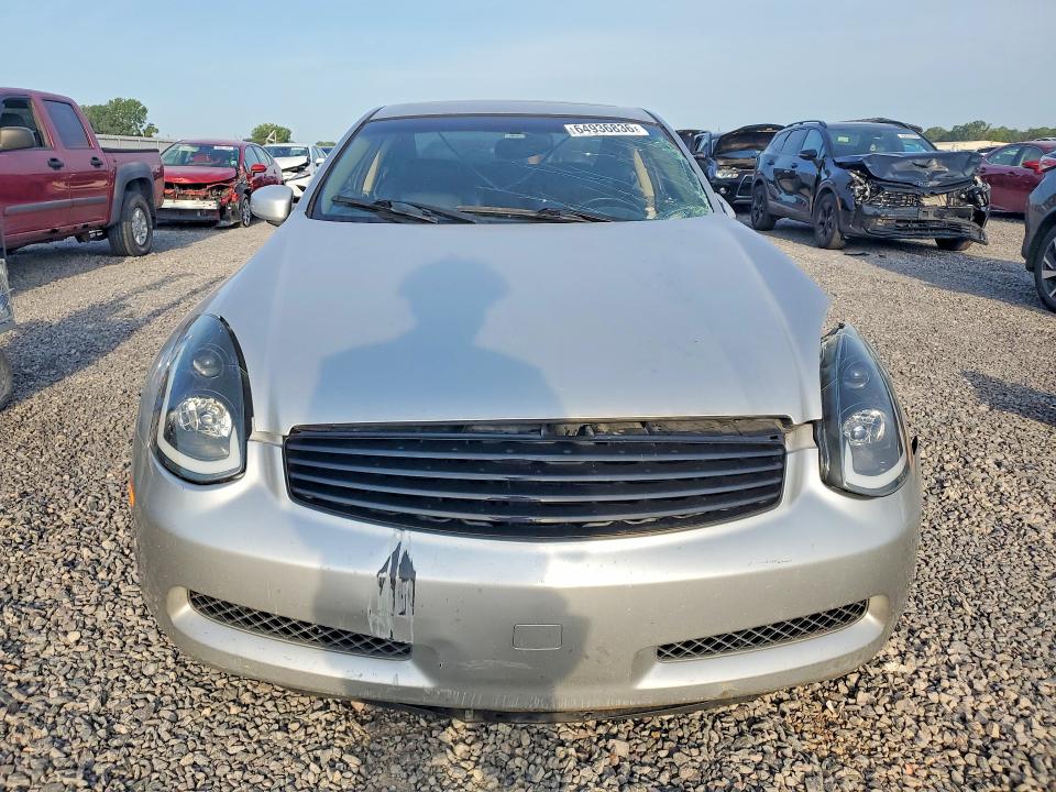 64936836 :رقم المزاد ، JNKCV54E64M805077 vin ، 2004 Infiniti G35 مزاد بيع