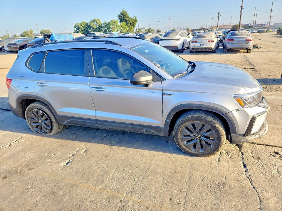 Продаж на аукціоні авто 2023 Volkswagen Taos, vin: 3VVCX7B2XPM362491, номер лоту: 66064426