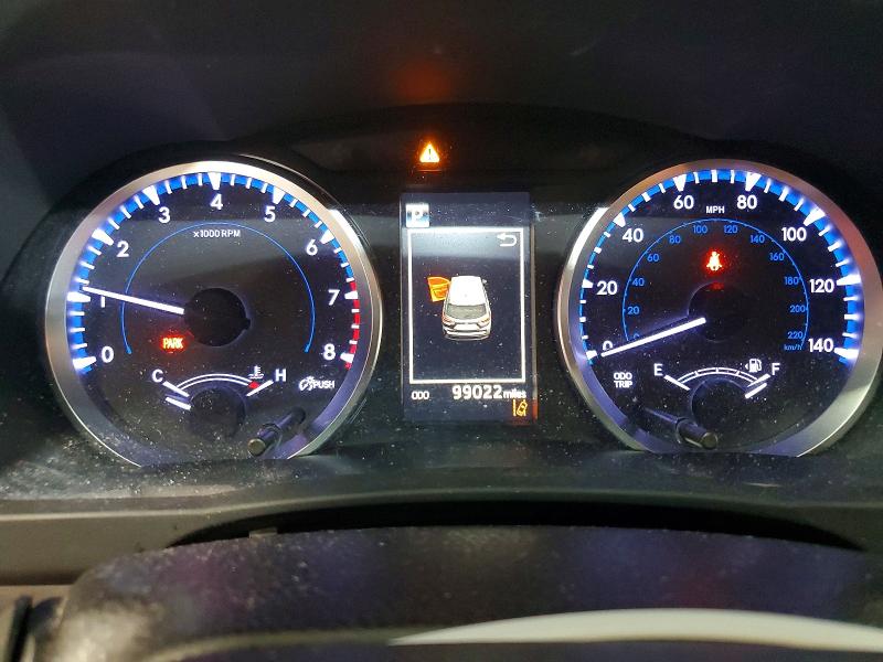 Продаж на аукціоні авто 2018 Toyota Highlander, vin: 5TDBZRFHXJS861233, номер лоту: 63623416