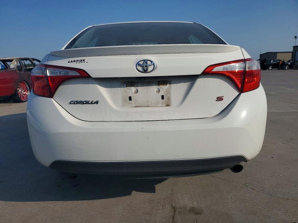 Продаж на аукціоні авто 2015 Toyota Corolla, vin: 5YFBURHE2FP294906, номер лоту: 63493446