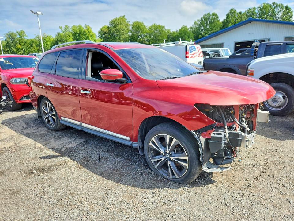 66060776 :رقم المزاد ، 5N1DR2MM6HC628344 vin ، 2017 Nissan Pathfinder مزاد بيع